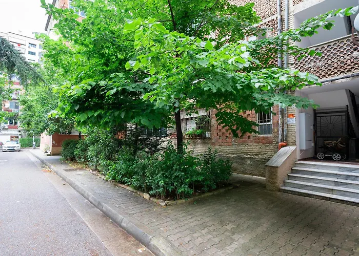 Апартаменты Boulevard Close To Center Тирана